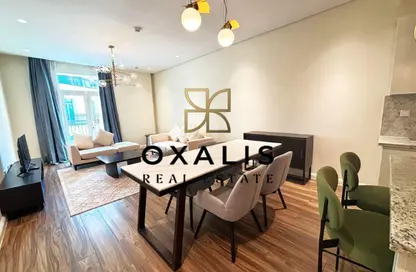 Apartment - 2 Bedrooms - 3 Bathrooms for rent in Floresta Gardens - Floresta Gardens - The Pearl Island - Doha