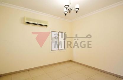 Apartment - 2 - 3 for rent in Najma 28 - Ibn Dirhem Street - Najma - Doha