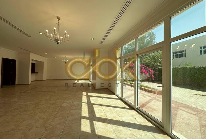 61391980 - Property Image 3