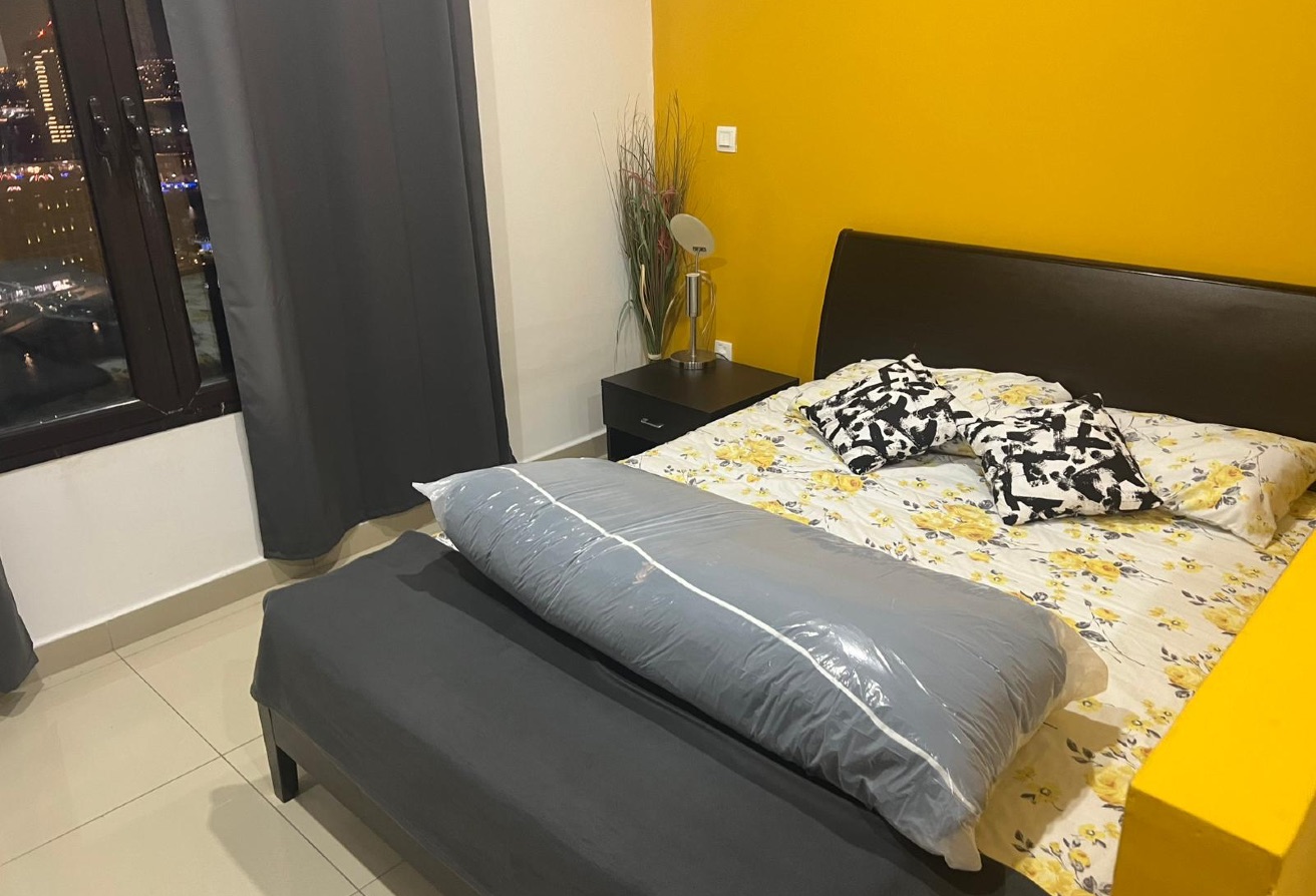 Studio Fully Furnished Including Bills Marina View thumbnail 3