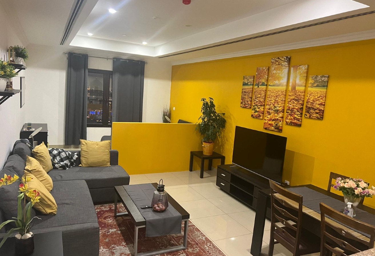 Studio Fully Furnished Including Bills Marina View thumbnail 2