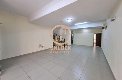 Staff Accommodation - 6 Bedrooms - 5 Bathrooms for rent in Al Wukair - Al Wukair - Al Wakra