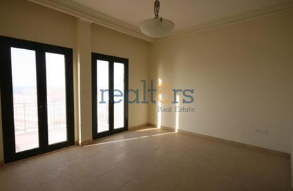 Apartment - 2 Bedrooms - 3 Bathrooms for rent in Teatro - Qanat Quartier - The Pearl Island - Doha
