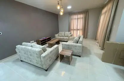 Apartment - 3 Bedrooms - 4 Bathrooms for sale in Fox Hills South - Fox Hills - Lusail