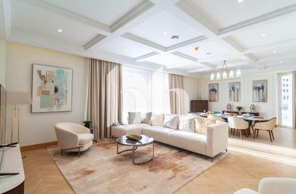 Apartment - 3 Bedrooms - 4 Bathrooms for sale in West Porto Drive - Porto Arabia - The Pearl Island - Doha