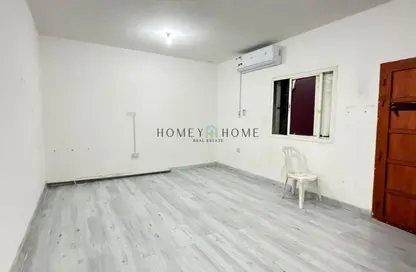 Apartment - Studio - 1 Bathroom for rent in Madinat Khalifa South - Madinat Khalifa - Doha Apartment - Studio - 1 Bathroom for rent in Madinat Khalifa South - Madinat Khalifa - Doha