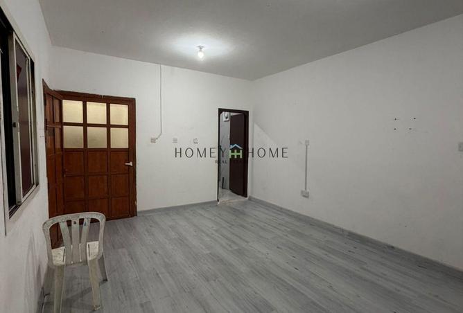 1030343 - Property Image 2