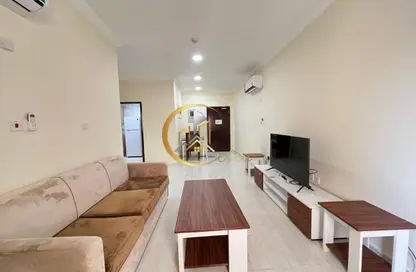 Apartment - 1 Bedroom - 1 Bathroom for rent in Umm Ghwailina Comm - Umm Ghuwalina - Umm Ghuwailina - Doha