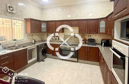 Villa - 7 Bedrooms - 6 Bathrooms for sale in Al Wakra - Al Wakra - Al Wakrah - Al Wakra