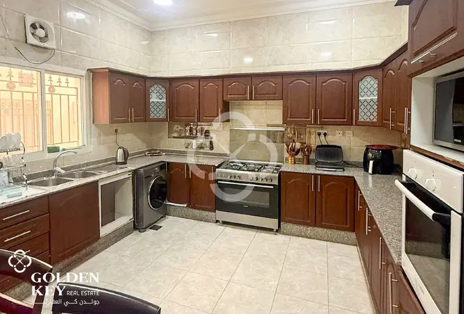 60723515 - Property Image 3