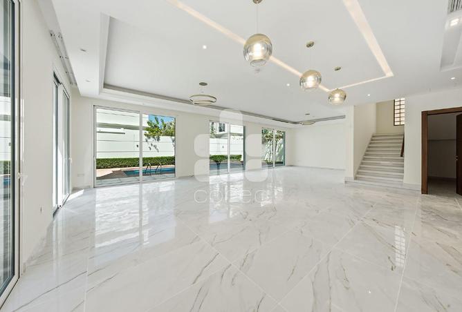55631700 - Property Image 3
