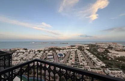 Apartment - 2 Bedrooms - 3 Bathrooms for rent in Viva Central - Viva Bahriyah - The Pearl Island - Doha