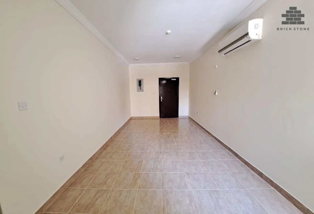 63920436 - Property Main Image