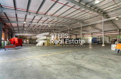 Warehouse - Studio - 1 Bathroom for rent in Industrial Area 4 - Industrial Area - Industrial Area - Doha