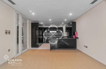 Apartment - 1 - 2 for rent in Viva West - Viva Bahriyah - The Pearl Island - Doha Apartment - 1 - 2 for rent in Viva West - Viva Bahriyah - The Pearl Island - Doha