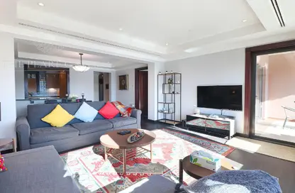 Apartment - 1 Bedroom - 2 Bathrooms for rent in East Porto Drive - Porto Arabia - The Pearl Island - Doha