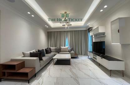 Apartment - 2 Bedrooms - 2 Bathrooms for rent in Giardino Gardens - Giardino Villas - The Pearl Island - Doha
