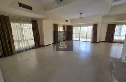 Compound - 4 Bedrooms - 5 Bathrooms for rent in Al Waab Street - Al Waab - Doha