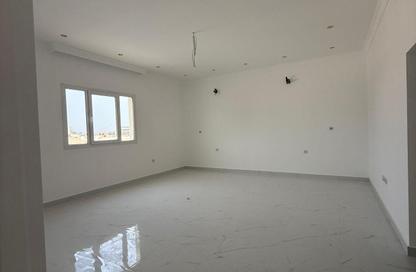Apartment - Studio - 1 Bathroom for rent in Al Wakrah - Al Wakra