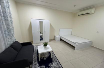 Apartment - Studio - 1 Bathroom for rent in Wadi Al Sail - Doha