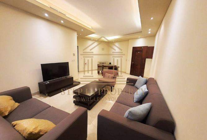 990350 - Property Image 2