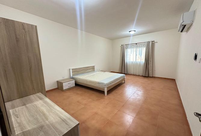 56022940 - Property Image 2