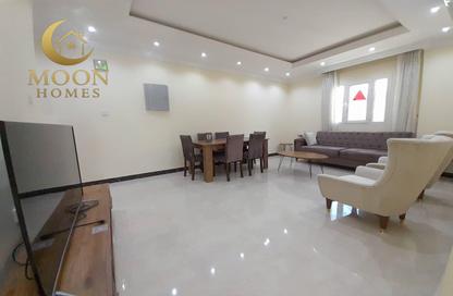 Apartment - 2 Bedrooms - 2 Bathrooms for rent in Al Mansoura - Al Mansoura - Doha