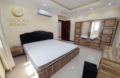 Apartment - 2 Bedrooms - 2 Bathrooms for rent in Al Mansoura - Al Mansoura - Doha
