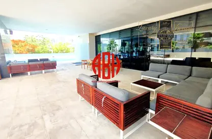 Apartment - 2 Bedrooms - 3 Bathrooms for rent in Burj Al Marina - Marina District - Lusail