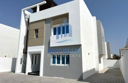 فيلا - 4 - 5 للايجار في شارع النعيجة - النعيجة - الدوحة