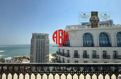Penthouse - 3 Bedrooms - 4 Bathrooms for rent in Floresta Gardens - Floresta Gardens - The Pearl Island - Doha Penthouse - 3 Bedrooms - 4 Bathrooms for rent in Floresta Gardens - Floresta Gardens - The Pearl Island - Doha