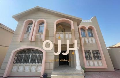 Villa - 5 Bedrooms - 5 Bathrooms for rent in Al Duhail South - Al Duhail - Doha Villa - 5 Bedrooms - 5 Bathrooms for rent in Al Duhail South - Al Duhail - Doha