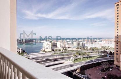 Apartment - 2 Bedrooms - 3 Bathrooms for rent in East Porto Drive - Porto Arabia - The Pearl Island - Doha