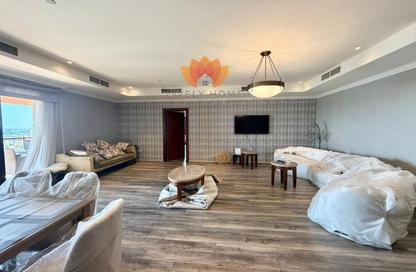 Apartment - 2 Bedrooms - 3 Bathrooms for rent in East Porto Drive - Porto Arabia - The Pearl Island - Doha Apartment - 2 Bedrooms - 3 Bathrooms for rent in East Porto Drive - Porto Arabia - The Pearl Island - Doha