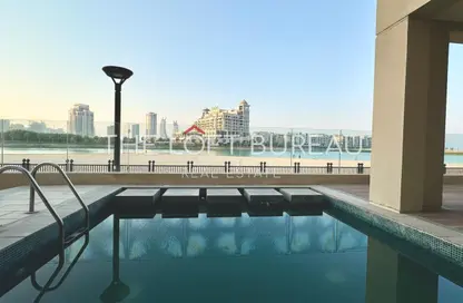 Villa - 5 Bedrooms - 6 Bathrooms for rent in Abraj Bay - Abraj Quartiers - The Pearl Island - Doha