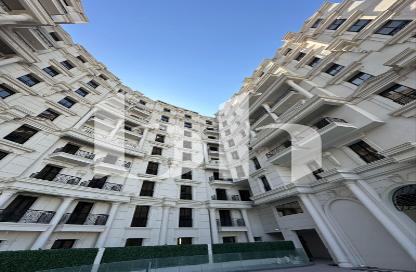 Apartment - 1 Bedroom - 2 Bathrooms for sale in Marina District - Lusail