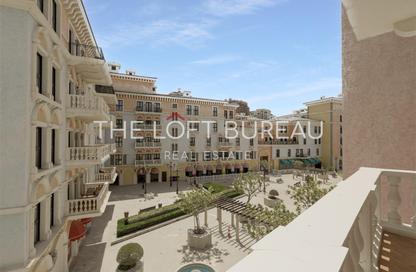 Apartment - 1 Bedroom - 2 Bathrooms for rent in Chateau - Qanat Quartier - The Pearl Island - Doha