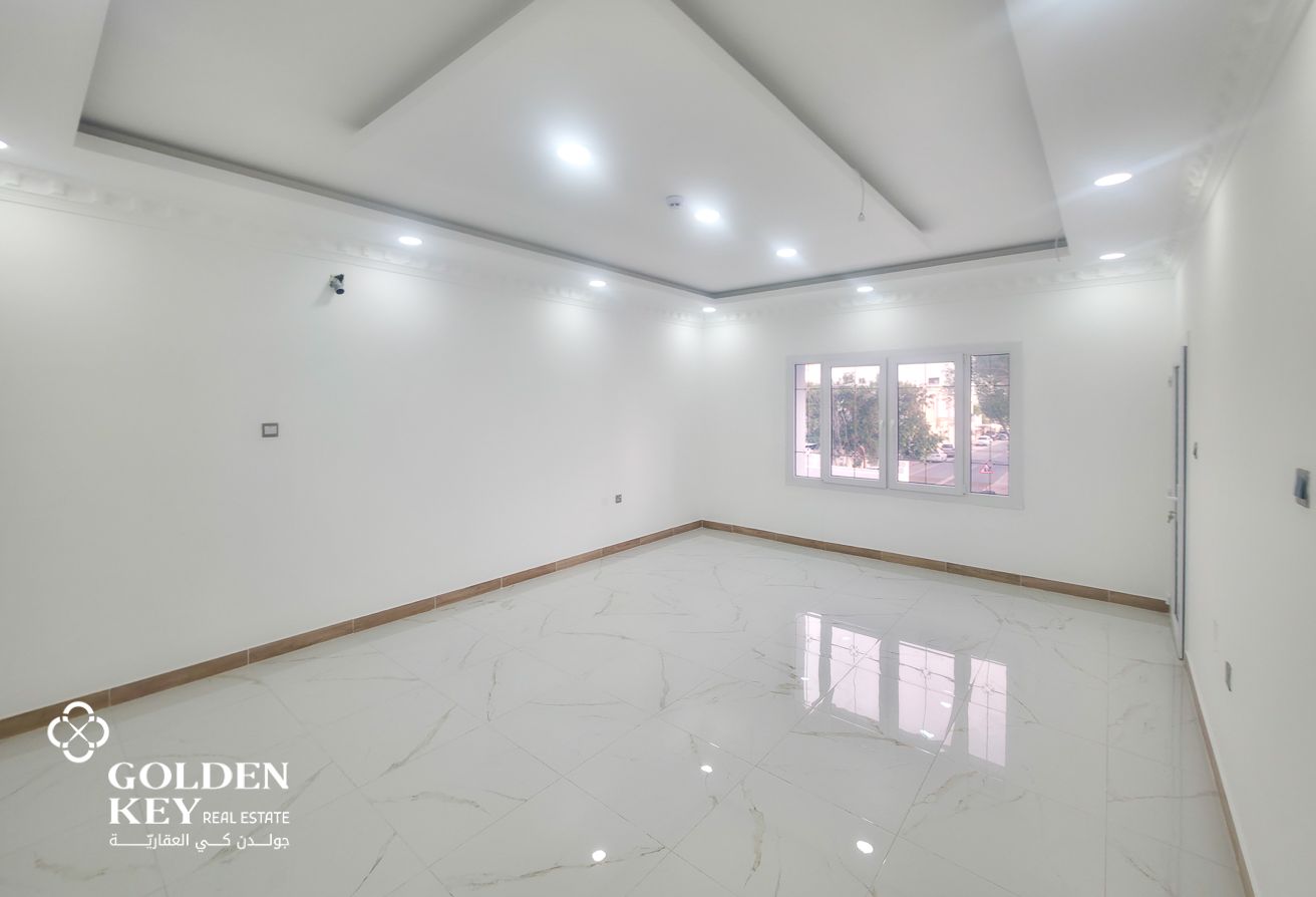 High-Potential Commercial Villa in Al Markhiya