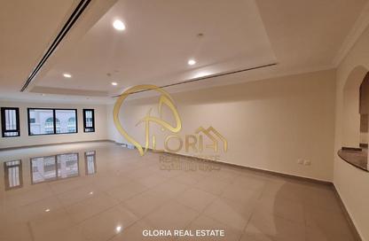 Apartment - 1 Bedroom - 2 Bathrooms for rent in East Porto Drive - Porto Arabia - The Pearl Island - Doha
