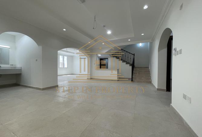 56416087 - Property Main Image