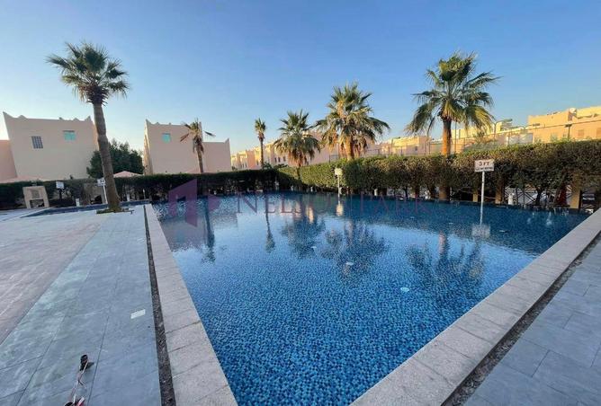 52268300 - Property Image 2