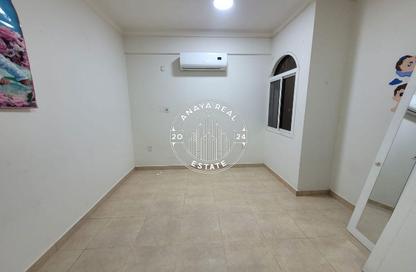 Apartment - 2 Bedrooms - 2 Bathrooms for rent in Umm Ghuwalina - Umm Ghuwailina - Doha Apartment - 2 Bedrooms - 2 Bathrooms for rent in Umm Ghuwalina - Umm Ghuwailina - Doha