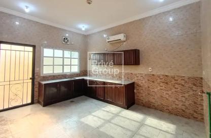 Villa - 5 Bedrooms - 4 Bathrooms for rent in Umm Salal Ali - Umm Salal Ali - Doha