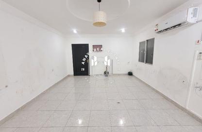Villa - 2 Bedrooms - 2 Bathrooms for rent in Al Maamoura - Al Maamoura - Doha