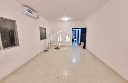 Villa - 2 Bedrooms - 2 Bathrooms for rent in Al Maamoura - Al Maamoura - Doha Villa - 2 Bedrooms - 2 Bathrooms for rent in Al Maamoura - Al Maamoura - Doha