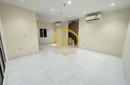 Villa - 6 Bedrooms - 4 Bathrooms for rent in Umm Salal Ali - Umm Salal Ali - Doha