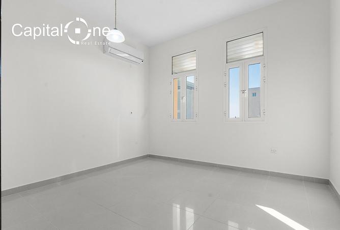 52222711 - Property Image 2