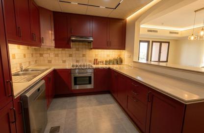 Apartment - 2 Bedrooms - 3 Bathrooms for rent in East Porto Drive - Porto Arabia - The Pearl Island - Doha Apartment - 2 Bedrooms - 3 Bathrooms for rent in East Porto Drive - Porto Arabia - The Pearl Island - Doha