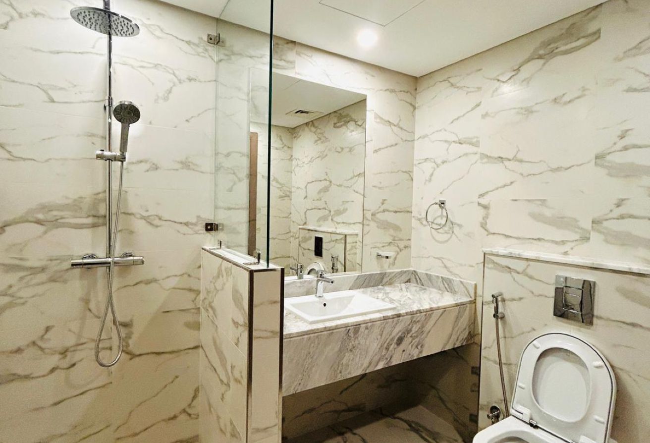 EXCLUSIVE LISTING| READY-TO-MOVEIN | PAY TILL 2030 thumbnail 7