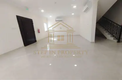 فيلا - 6 غرف نوم - 6 حمامات للايجار في الخيصة - الخيصة - أم صلال محمد